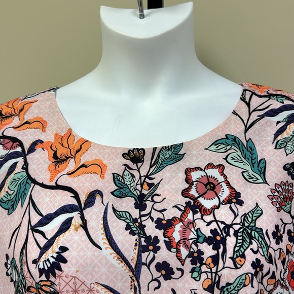 Plus size Glamorous Curve open back tunic - Picture 3 of 10